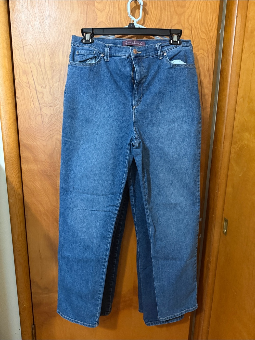 Gloria Vanderbilt Straight Leg Denim Jeans lot of three pairs size  16 long